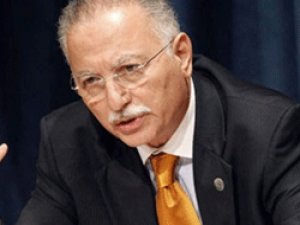 Çatı Aday Ortada Yok