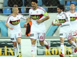 Sivasspor Trabzon'da Mahsur Kaldı
