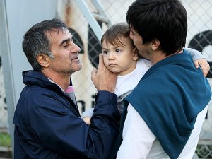 Tolga Zengin'i Daha Önce Hiç Böyle Görmediniz..